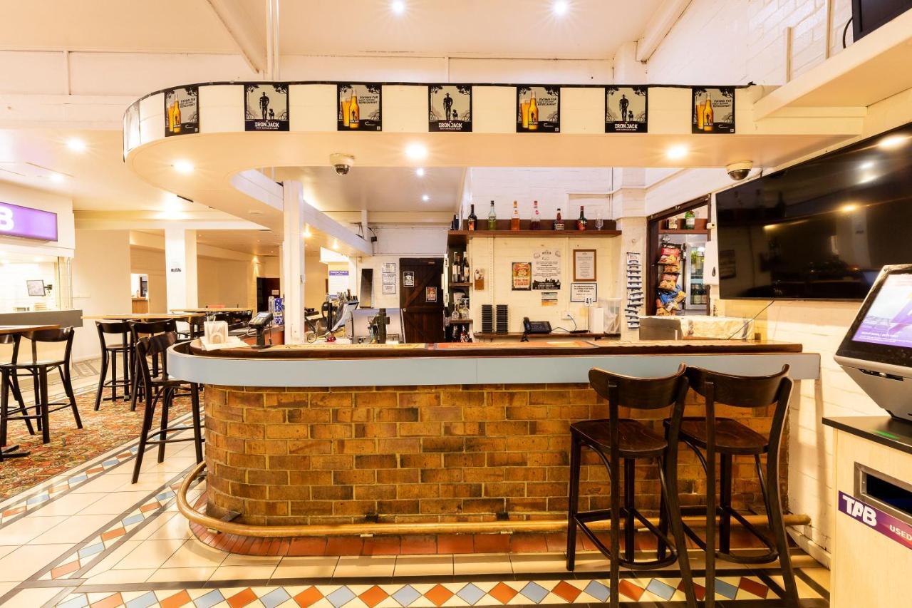 Nightcap At Wintersun Hotel Geraldton Eksteriør bilde